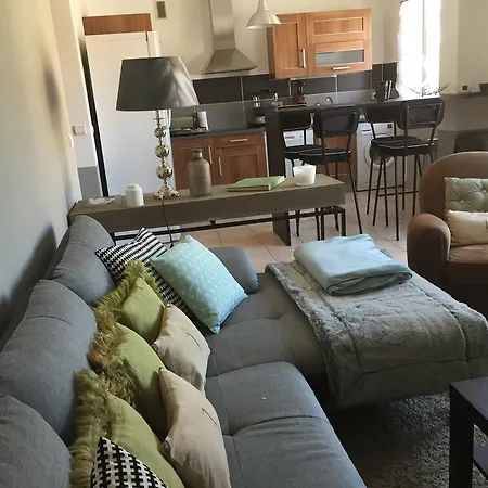 Les Floralies Apartament *